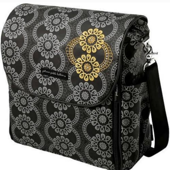 Petunia Pickle Bottom diaper bag - Picture 2 of 8